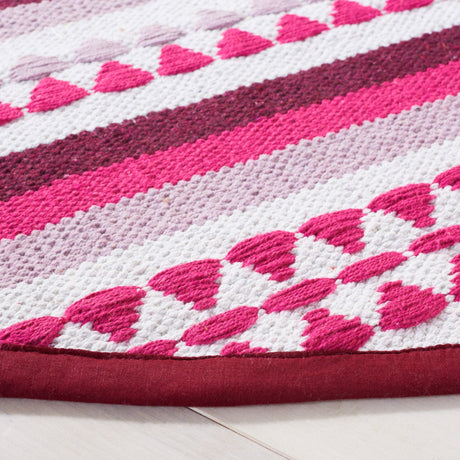 Safavieh Montauk Mtk451R Pink/Ivory Rug.