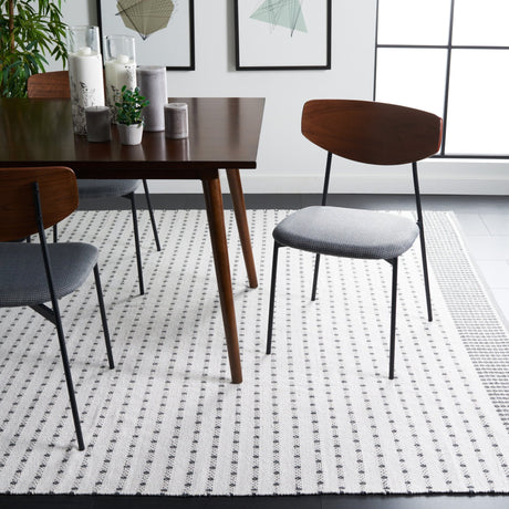 Safavieh Montauk Mtk714F Grey/Ivory Rug.