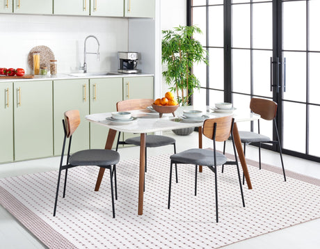 Safavieh Montauk Mtk714T Brown/Ivory Rug.