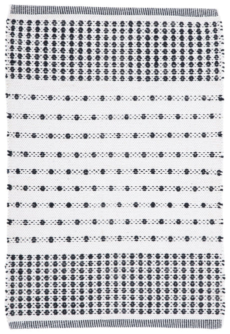 Safavieh Montauk Mtk714Z Black/Ivory Rug.