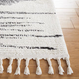 Safavieh Moroccan Tassel Mrt107A Ivory/Black Rug.