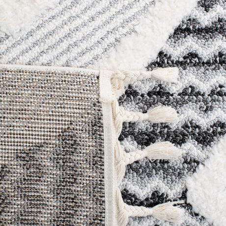 Safavieh Moroccan Tassel Shag Mts612F Grey/Ivory Rug.