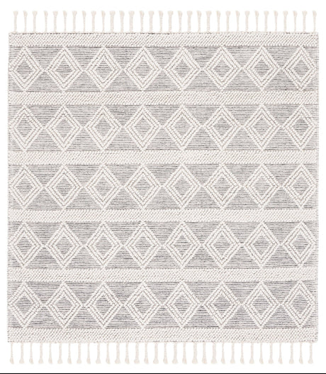Safavieh Natura Nat307A Ivory/Black Rug.