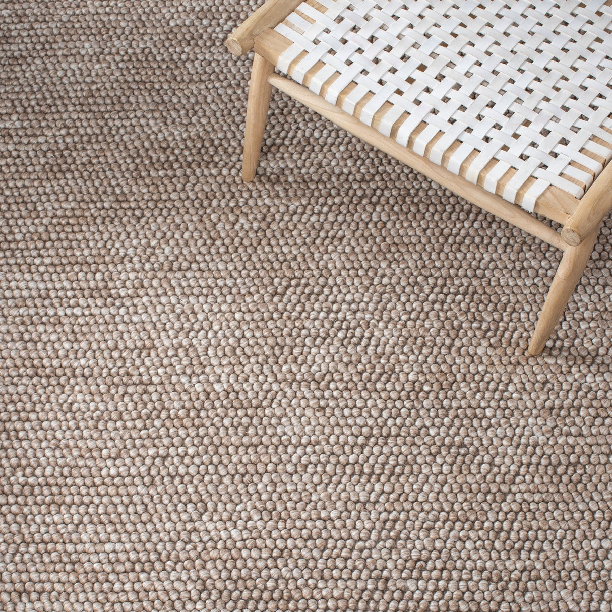 Safavieh Natura Nat620T Brown Rug.