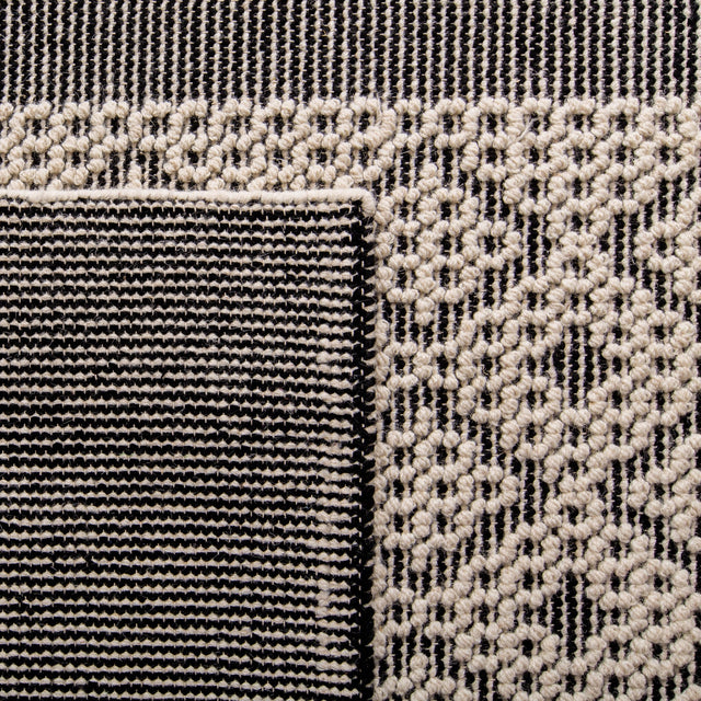 Safavieh Natura Nat624Z Creme/Black Rug.