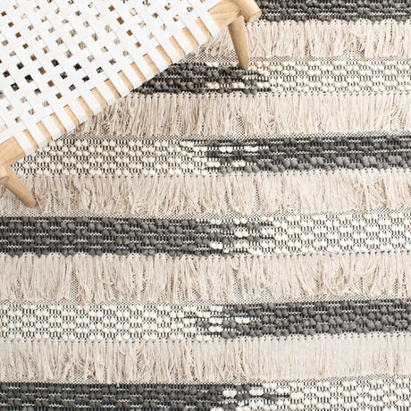 Safavieh Natura Nat655F Beige/Grey Rug.