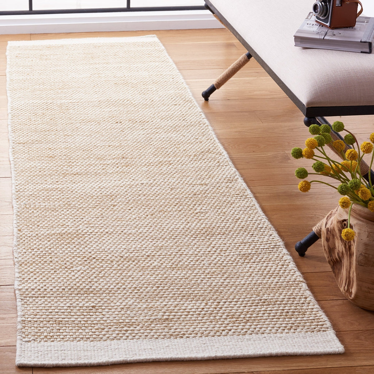 Safavieh Natura Nat776E Taupe/Ivory Rug.