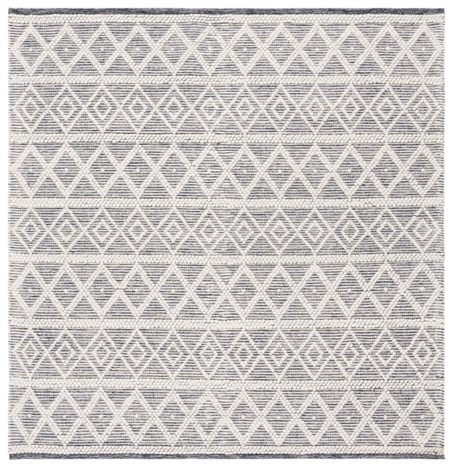Safavieh Natura Nat827N Ivory/Navy Rug.