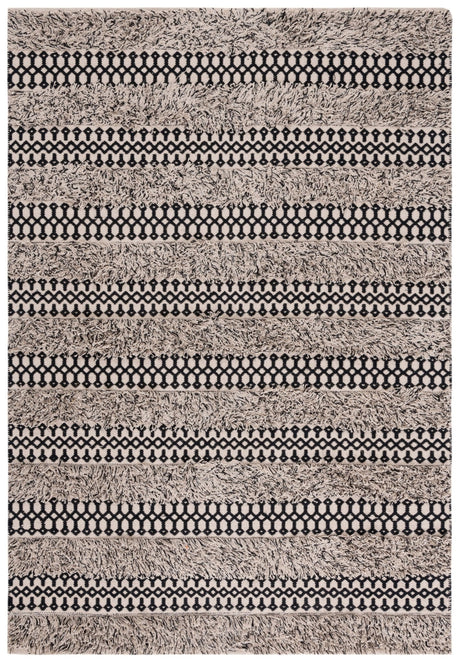 Safavieh Natura Nat927Z Black/Ivory Rug.