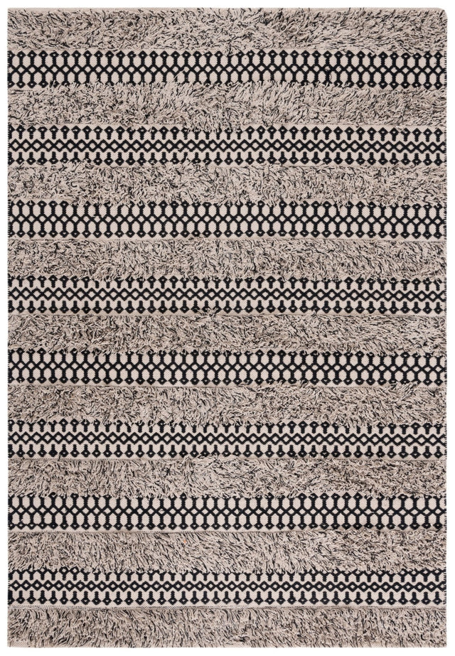 Safavieh Natura Nat927Z Black/Ivory Rug.