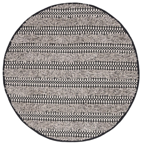 Safavieh Natura Nat927Z Black/Ivory Rug.