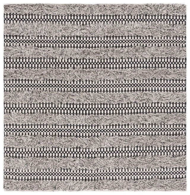 Safavieh Natura Nat927Z Black/Ivory Rug.