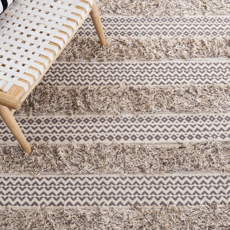 Safavieh Natura Nat929F Grey/Ivory Rug.