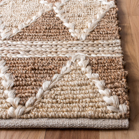 Safavieh Natural Fiber Nf958T Brown/Beige Rug.