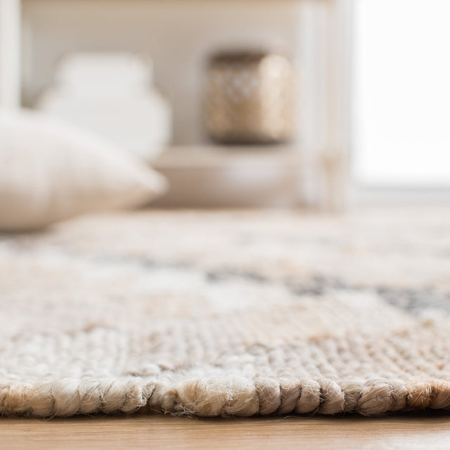 Safavieh Natural Fiber Nfb401A Natural/Black Rug.
