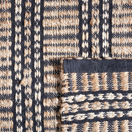 Safavieh Natural Fiber Nfb651Z Black/Natural Rug.