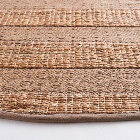 Safavieh Natural Fiber Nfb653E Taupe/Natural Rug.