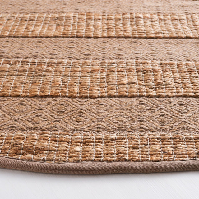 Safavieh Natural Fiber Nfb653E Taupe/Natural Rug.