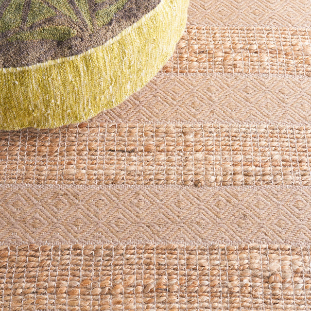 Safavieh Natural Fiber Nfb653E Taupe/Natural Rug.