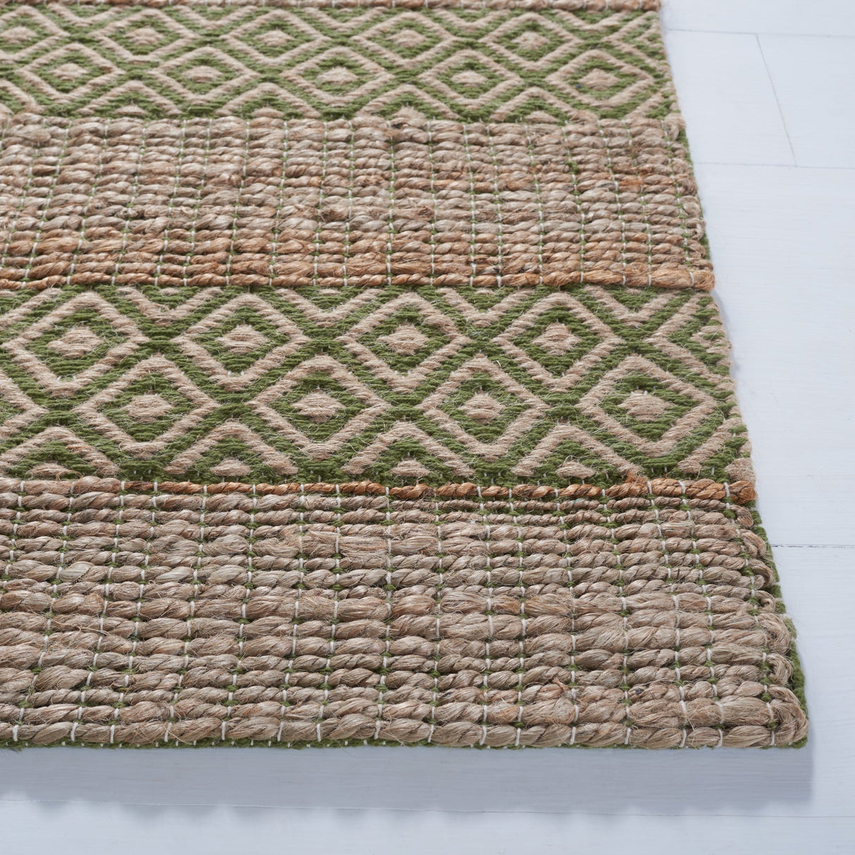 Safavieh Natural Fiber Nfb653Y Green/Natural Rug.