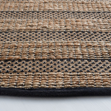 Safavieh Natural Fiber Nfb654Z Black/Natural Rug.