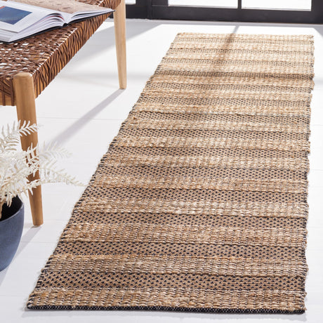 Safavieh Natural Fiber Nfb654Z Black/Natural Rug.