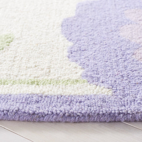 Safavieh Safavieh Kids Sfk355V Lavander/Ivory Rug.