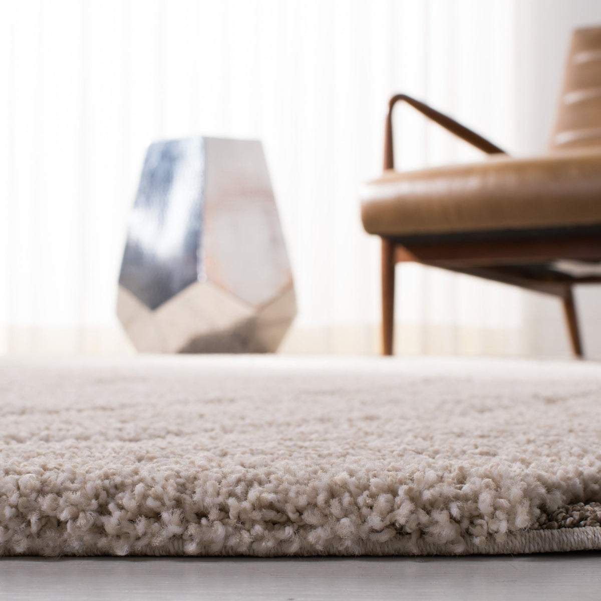 Safavieh Shag Sg472 Cream/Beige Rug.