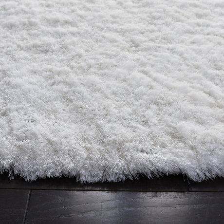 Safavieh Shag Sg512A Ivory Rug.