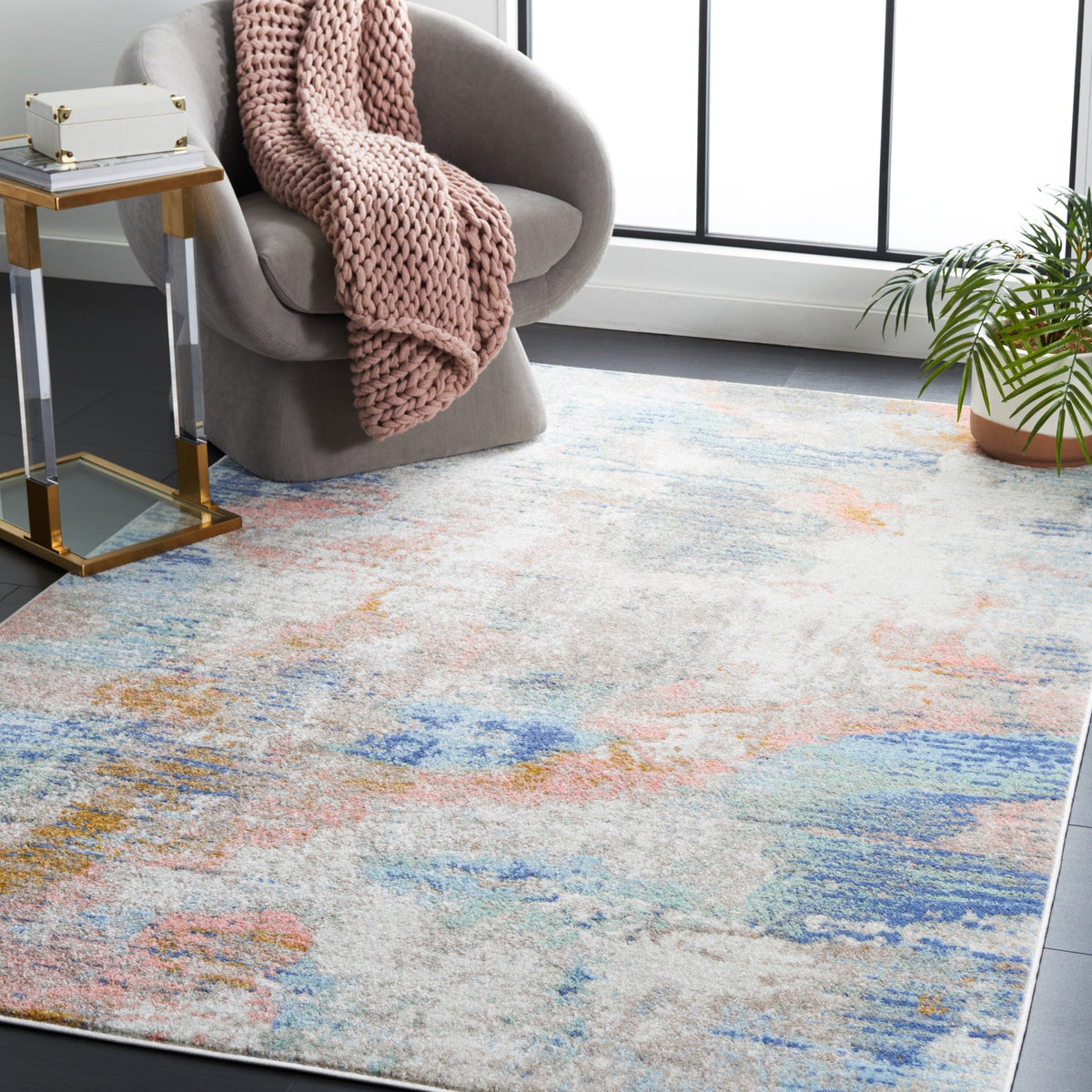 Safavieh Skyler Sky504C Beige Blue/Pink Rug.