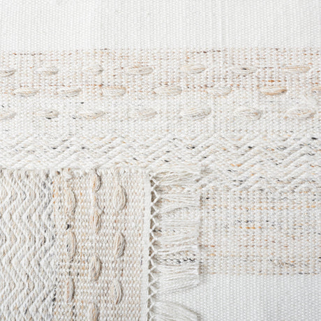Safavieh Striped Kilim Stk105B Beige/Ivory Rug.
