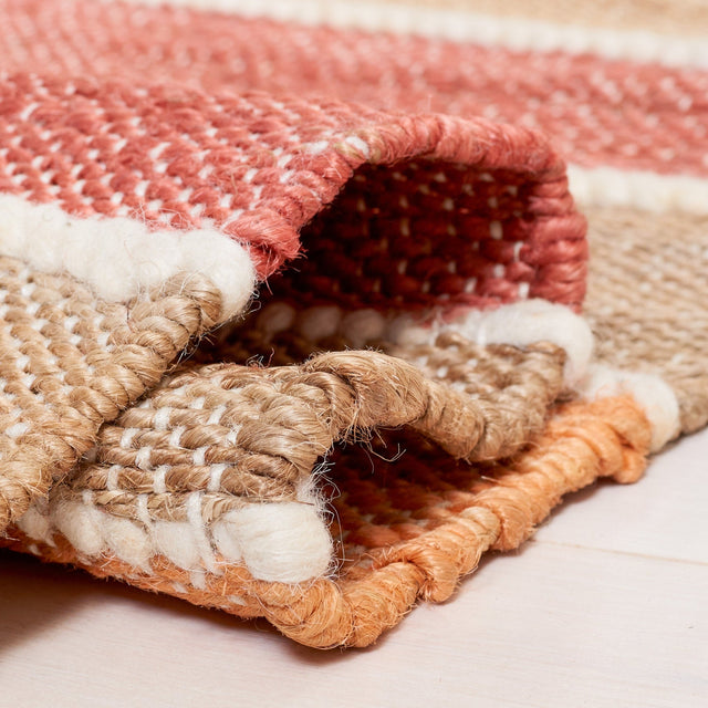 Safavieh Striped Kilim Stk316P Rust/Red Rug.