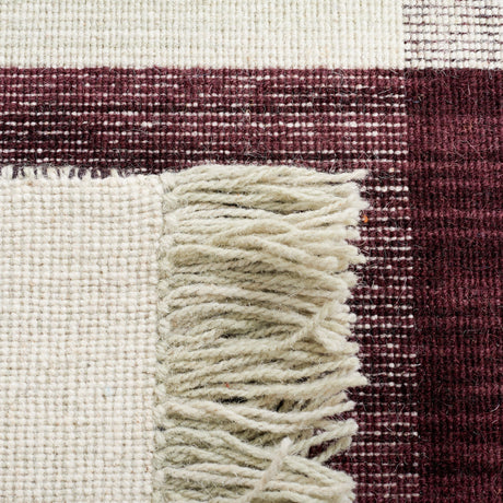 Safavieh Striped Kilim Stk705A Ivory/Grey Rug.
