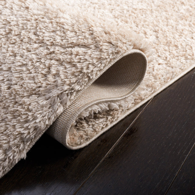 Safavieh Tahoe Shag Tho670B Beige Rug.