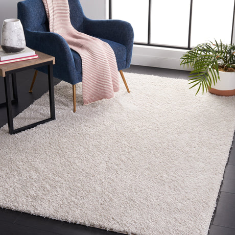 Safavieh Tahoe Shag Tho670G Silver Rug.