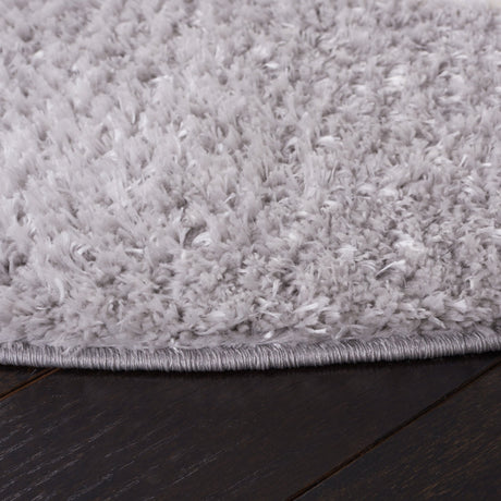 Safavieh Tahoe Shag Tho676F Light Grey/White Rug.