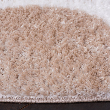 Safavieh Tahoe Shag Tho677B Beige/White Rug.