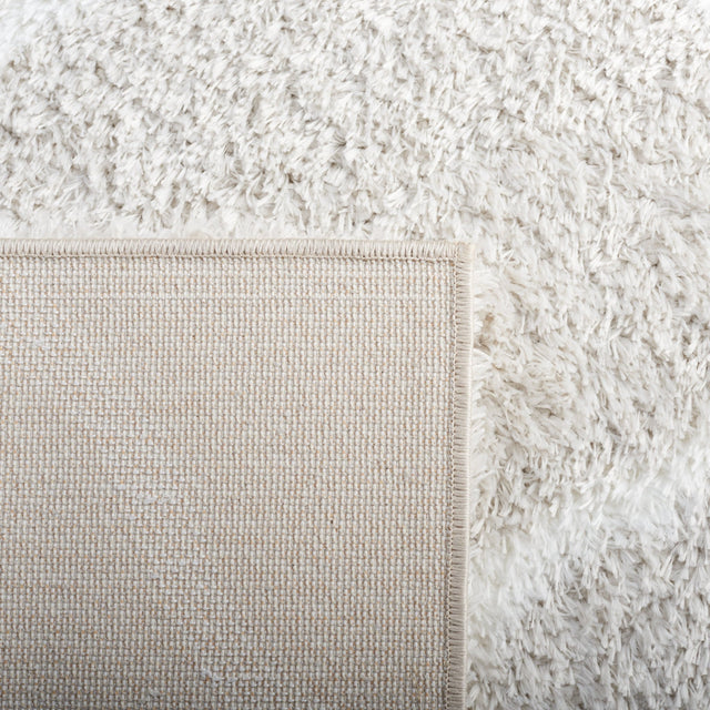 Safavieh Tahoe Shag Tho677G Silver/White Rug.