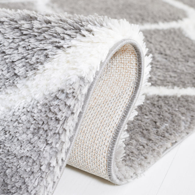 Safavieh Tahoe Shag Tho677H Grey/White Rug.