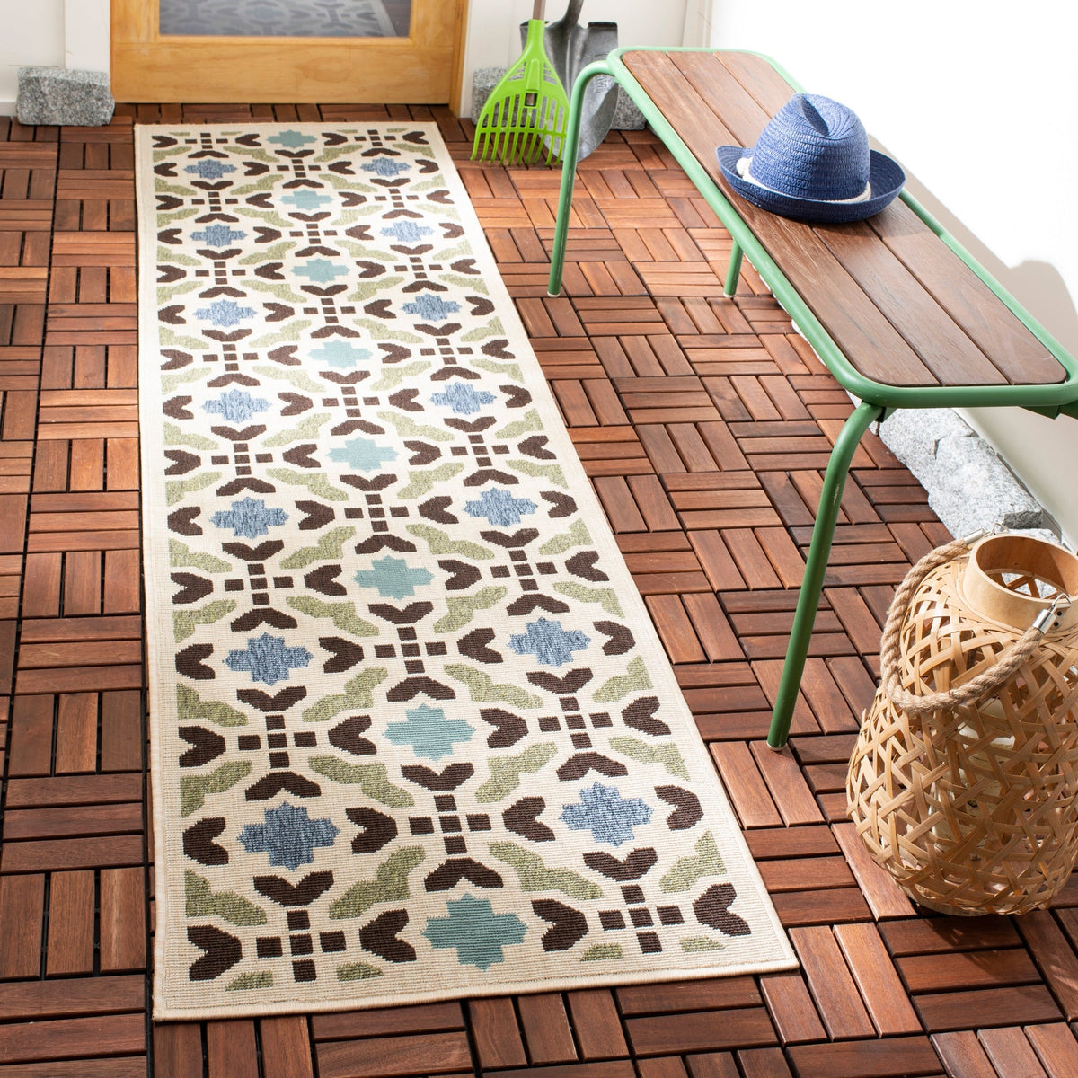 Safavieh Veranda Ver080 Cream/Aqua Rug.