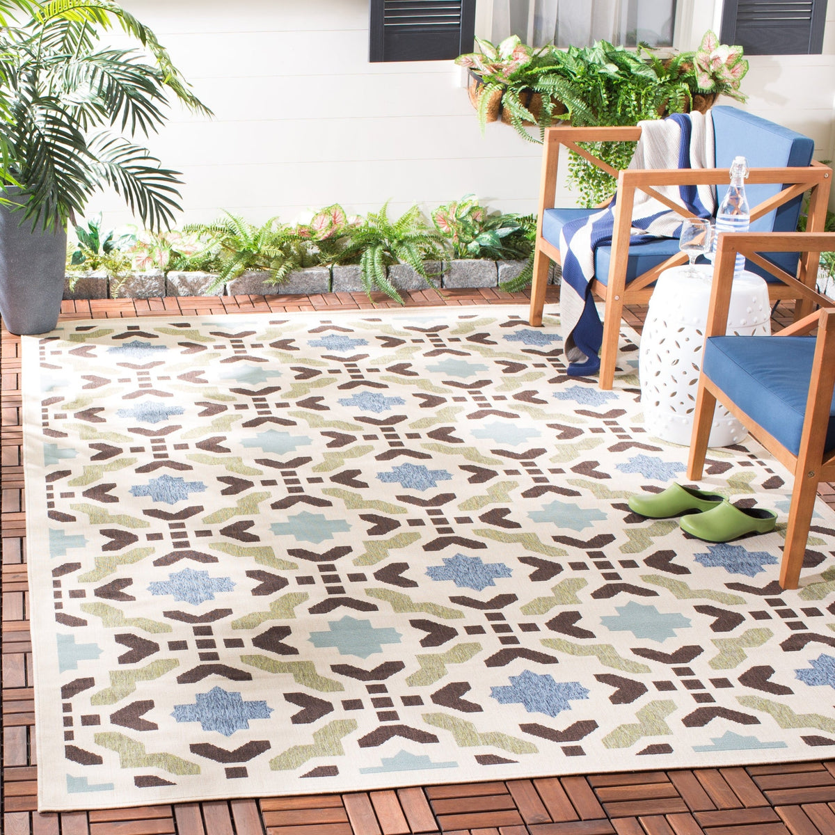Safavieh Veranda Ver080 Cream/Aqua Rug.