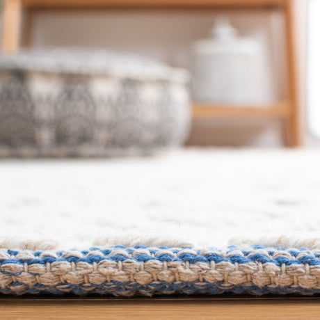 Safavieh Vermont Vrm102M Ivory/Blue Rug.