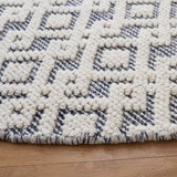 Safavieh Vermont Vrm102N Ivory/Navy Rug.