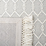 Safavieh Vermont Vrm308A Ivory Rug.