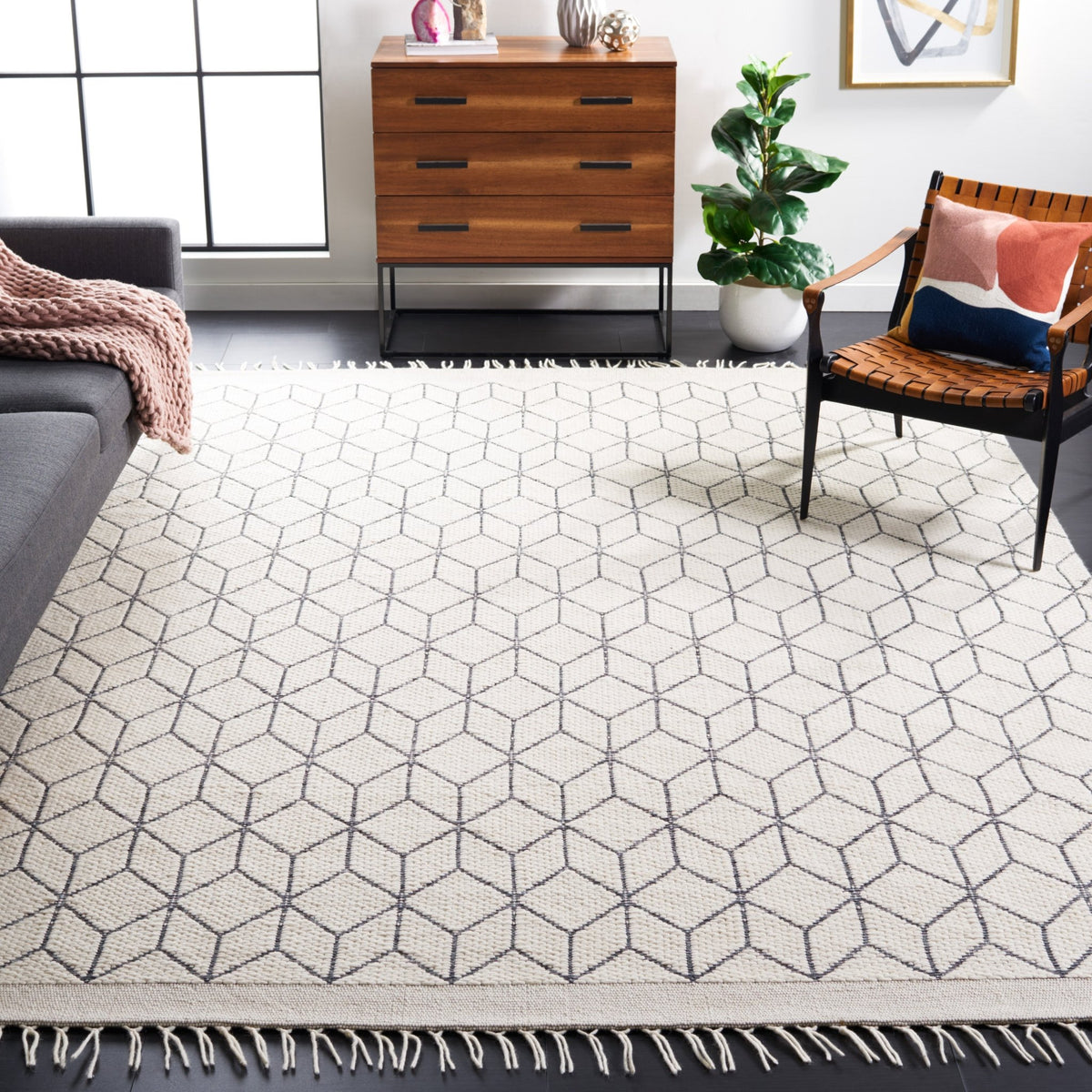 Safavieh Vermont Vrm309A Ivory Rug.