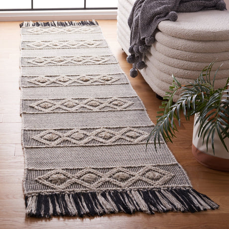 Safavieh Vermont Vrm507B Beige/Ivory Rug.