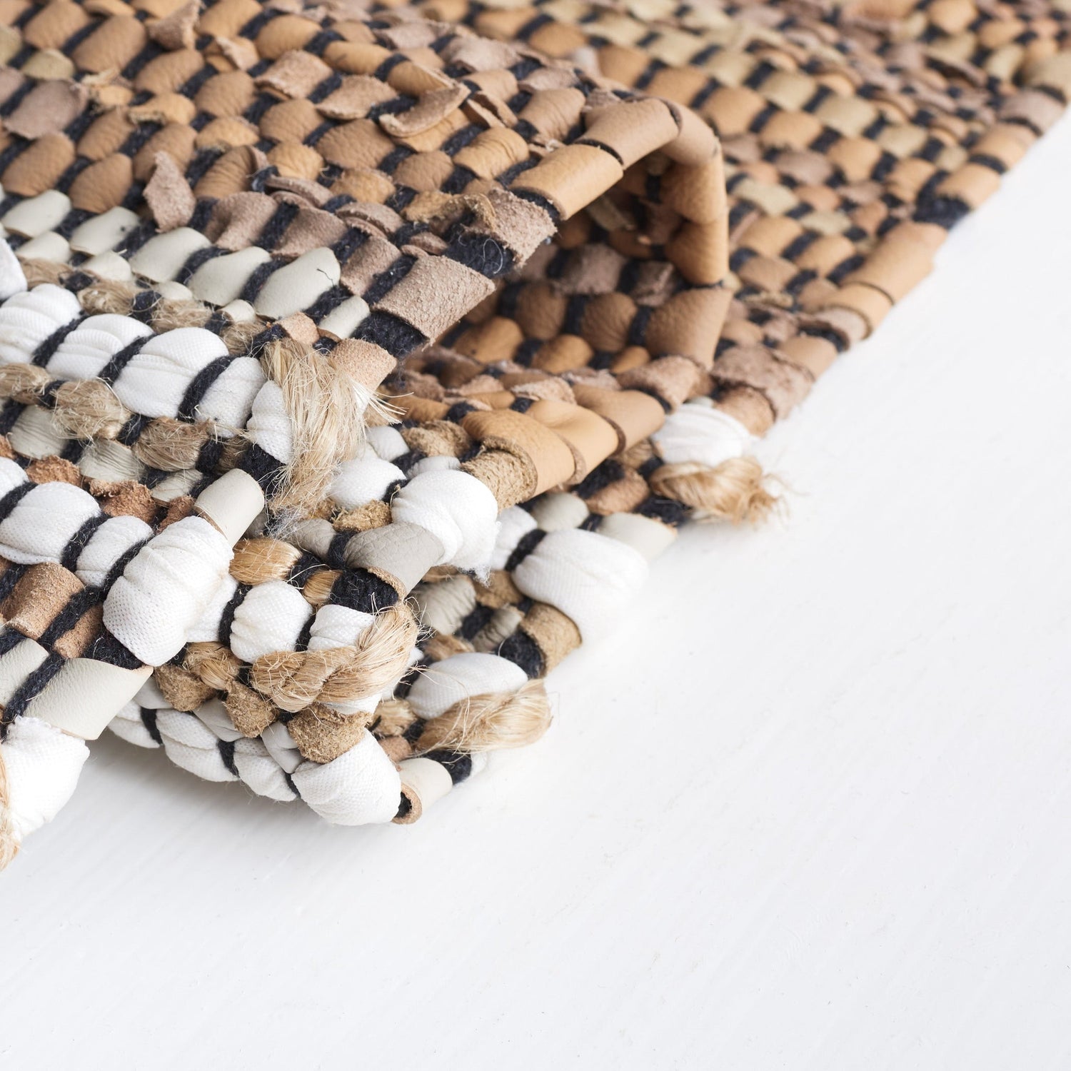 Safavieh Vintage Leather Vtl204T Light Brown/Ivory Rug.