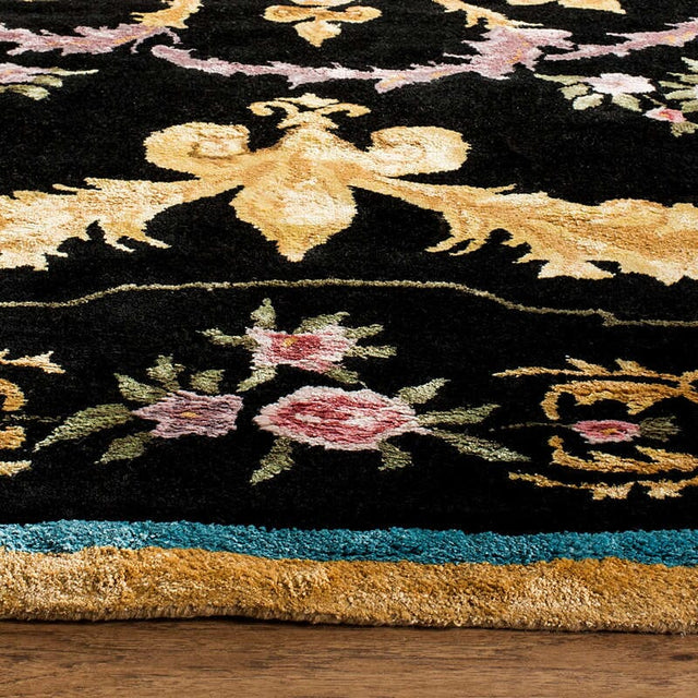 Safavieh Savonnerie Sav609B Black / Multi Area Rug