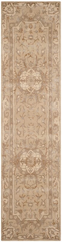 Safavieh Savonnerie Sav623A Sand Rugs.