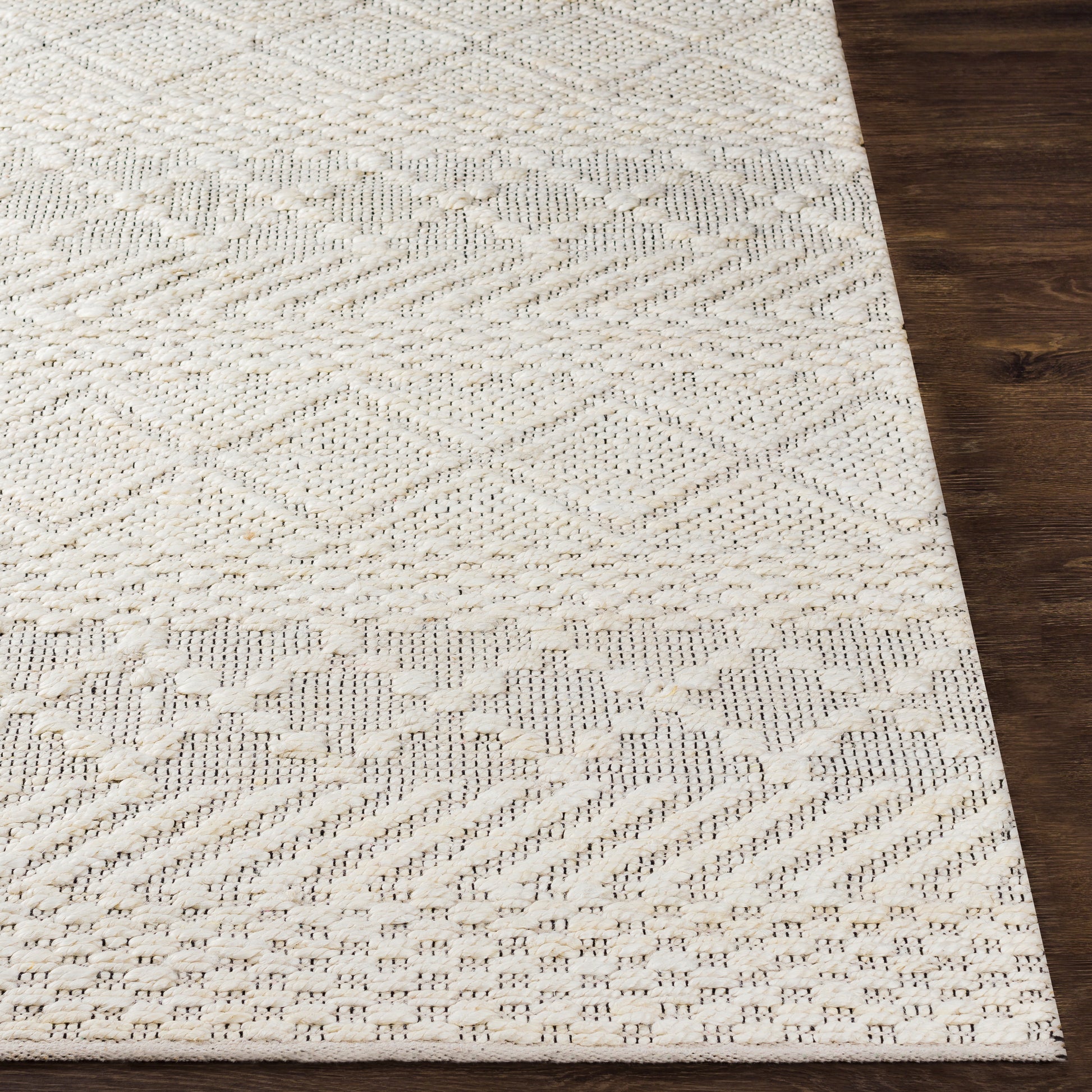 Surya Santa Barbara Sbb-2302 Cream, Black, Beige Area Rug